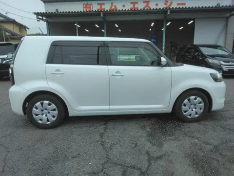 Toyota Corolla Rumion