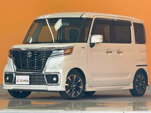 Suzuki Spacia Custom
