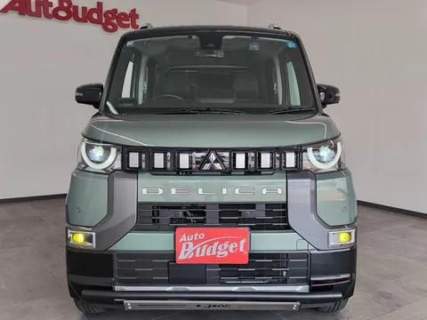 Mitsubishi Delica Mini