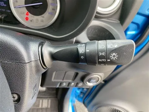 Toyota Pixis Joy