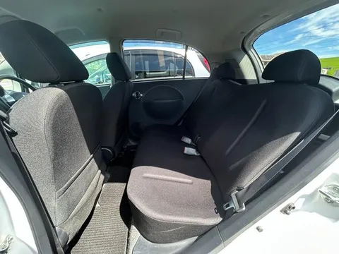Mitsubishi I