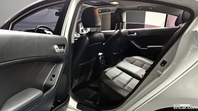 Kia Cerato (K3)