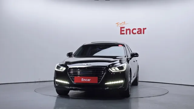Genesis G90 (EQ900)