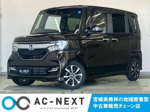 Honda N-BOX Custom