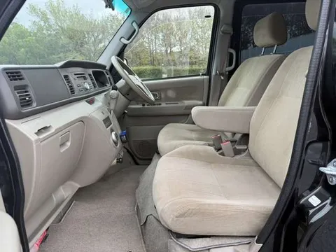 Daihatsu Atrai Wagon