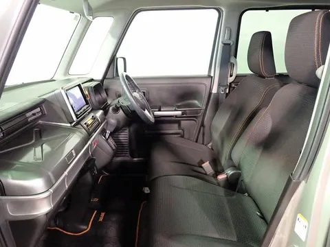 Suzuki Spacia Gear