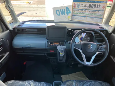 Suzuki Spacia Base