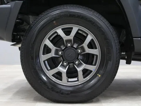 Suzuki Jimny Nomade