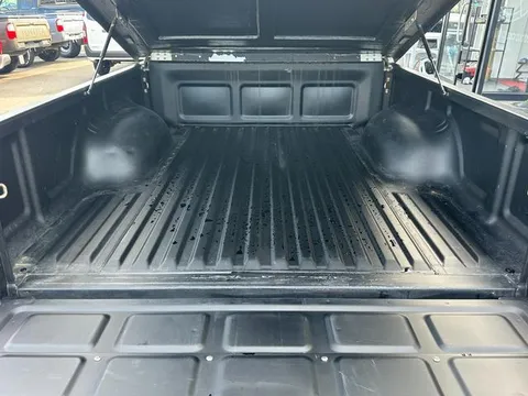 Toyota Hilux Sports Pick Up