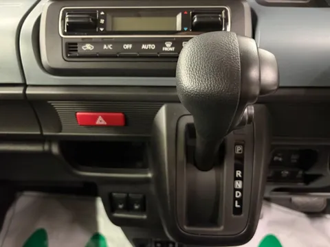 Suzuki Spacia Base