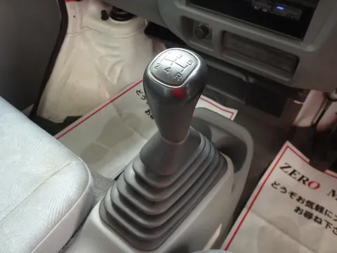 Nissan Clipper Truck
