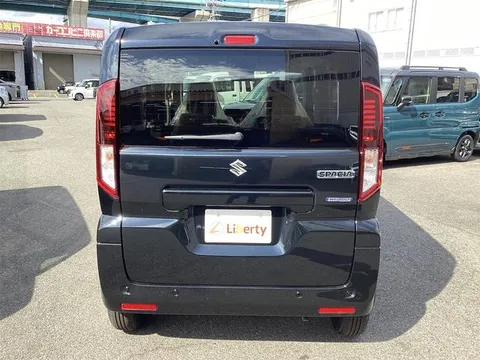 Suzuki Spacia