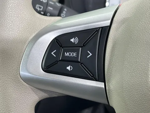 Daihatsu Mira Tocot