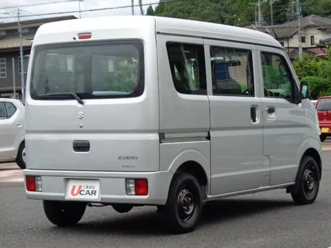 Suzuki Every