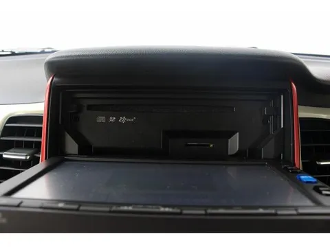Honda N-BOX Slash