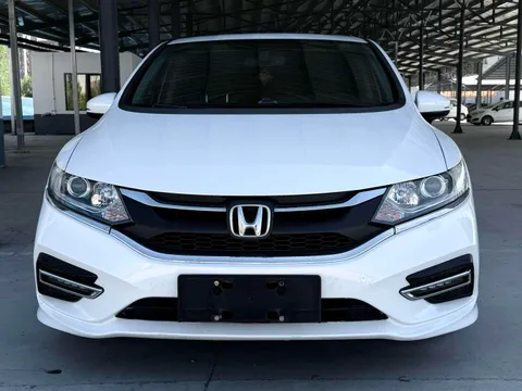 Honda Jade