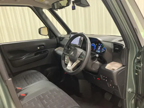 Mitsubishi Delica Mini
