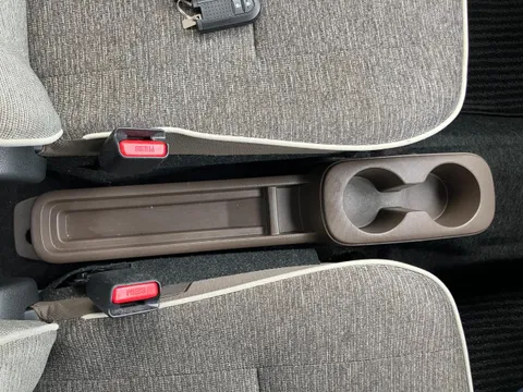 Daihatsu Mira Tocot