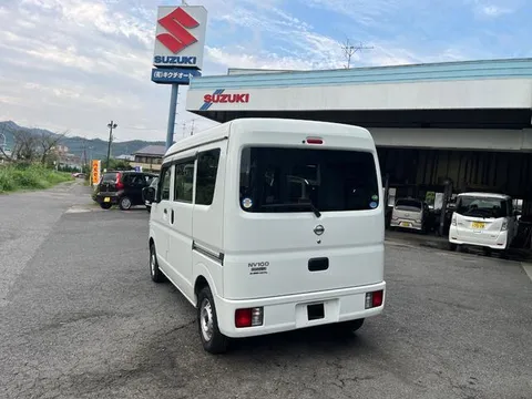 Nissan Clipper