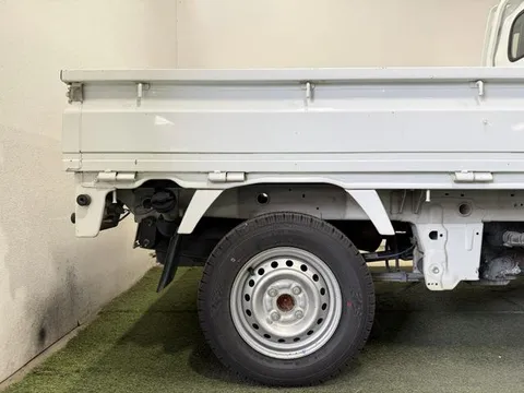 Nissan Clipper Truck