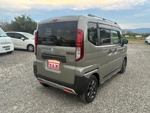 Suzuki Spacia Gear