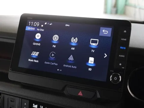Honda N-BOX Custom