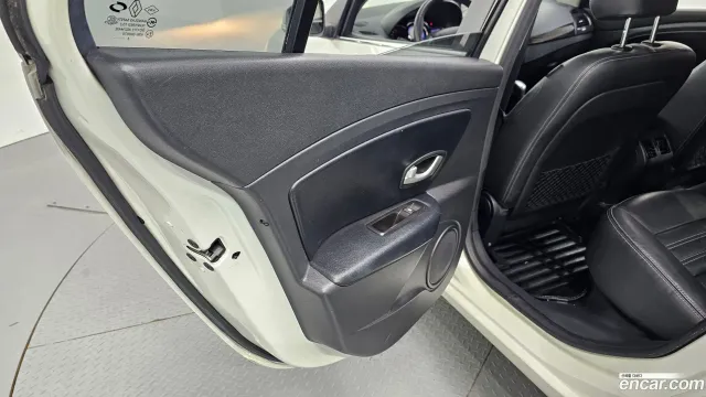 Renault SM3