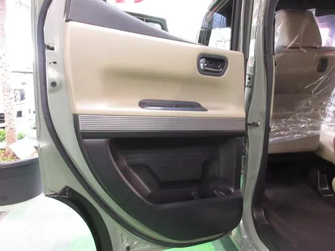 Honda N-BOX Slash