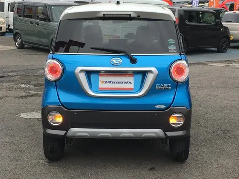 Daihatsu Cast