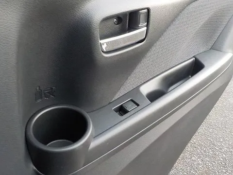 Mitsubishi eK X