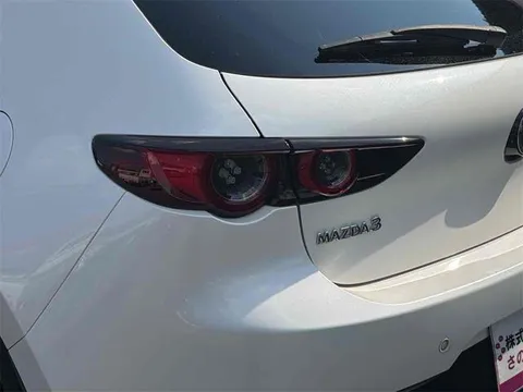 Mazda MAZDA3 Fastback
