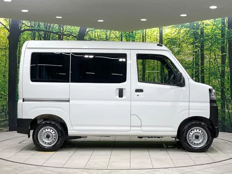 Toyota Pixis Van