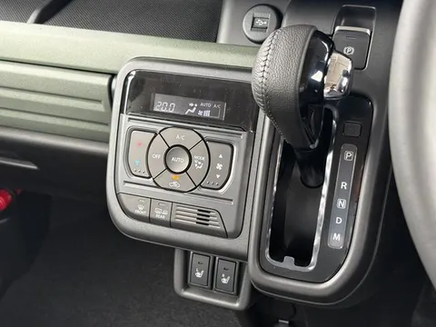 Suzuki Spacia Gear