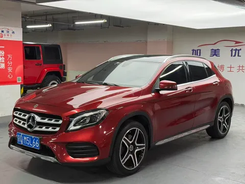 Mercedes-Benz Mercedes-Benz GLA