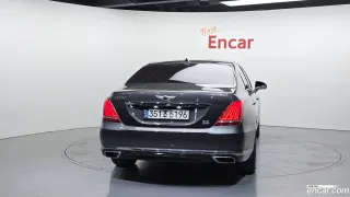 Genesis G90 (EQ900)