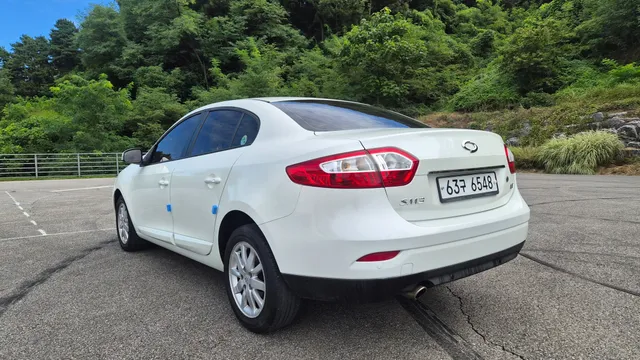 Renault SM3