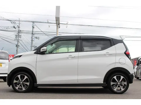 Mitsubishi eK X