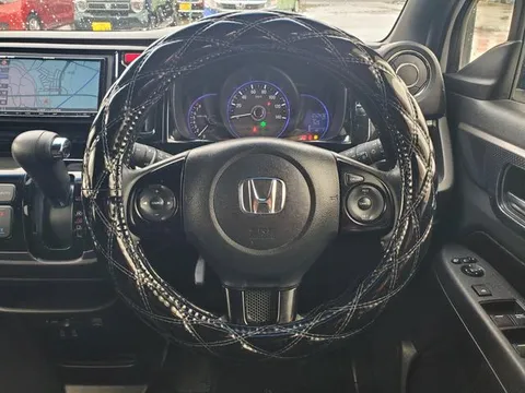Honda N-WGN Custom