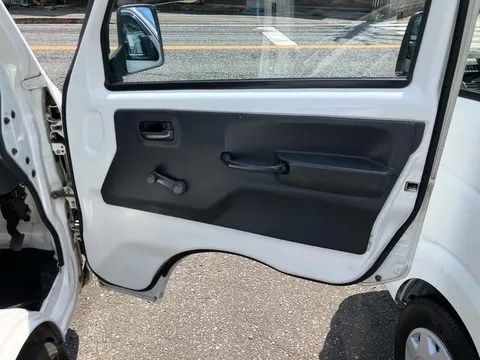 Nissan Clipper Truck