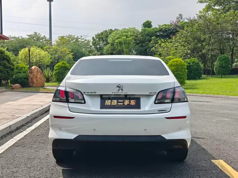 Peugeot 408