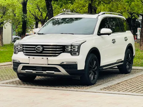 Gac GS8