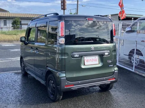 Suzuki Spacia Gear