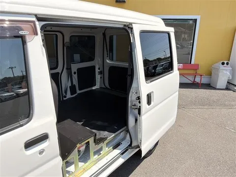Daihatsu Hijet Cargo