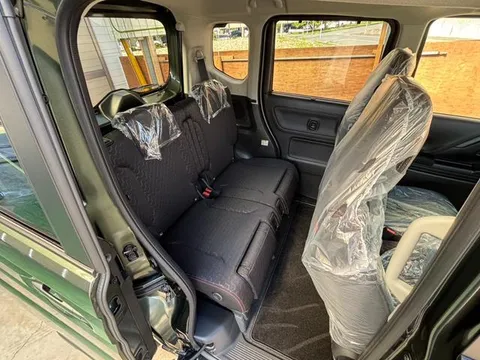 Suzuki Spacia Gear