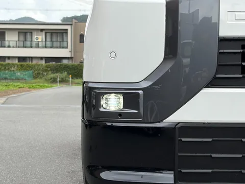 Mitsubishi Delica Mini