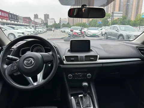 Mazda Mazda 3
