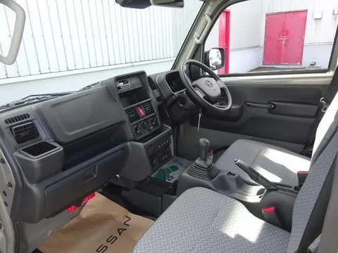 Nissan Clipper Truck