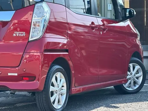 Nissan Dayz Roox