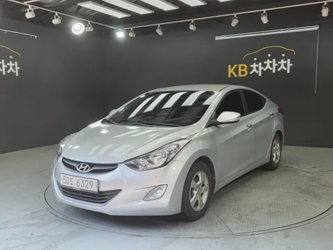 Hyundai Elantra (Avante)