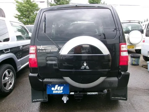 Mitsubishi Pajero Mini